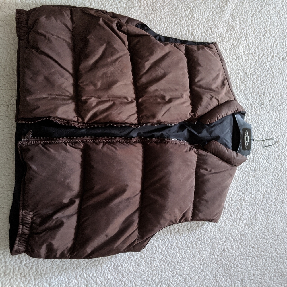 Vest unknown brand brown color large (L)